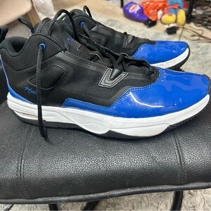 Jordan Stay 3 Basketball shoes Black and Blue Men's shoes size 11